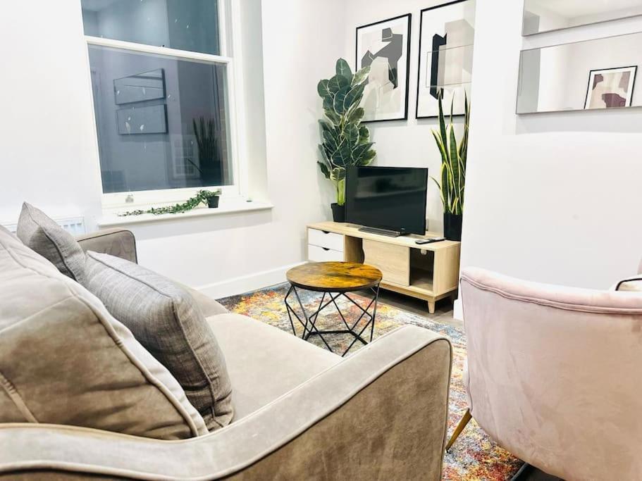 Coastal Charm Comfort In *
